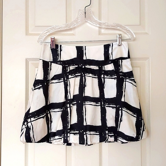 Vintage The Limited Silk/Cotton Black/White Patterned Skirt w/lining and pockets - Picture 4 of 5